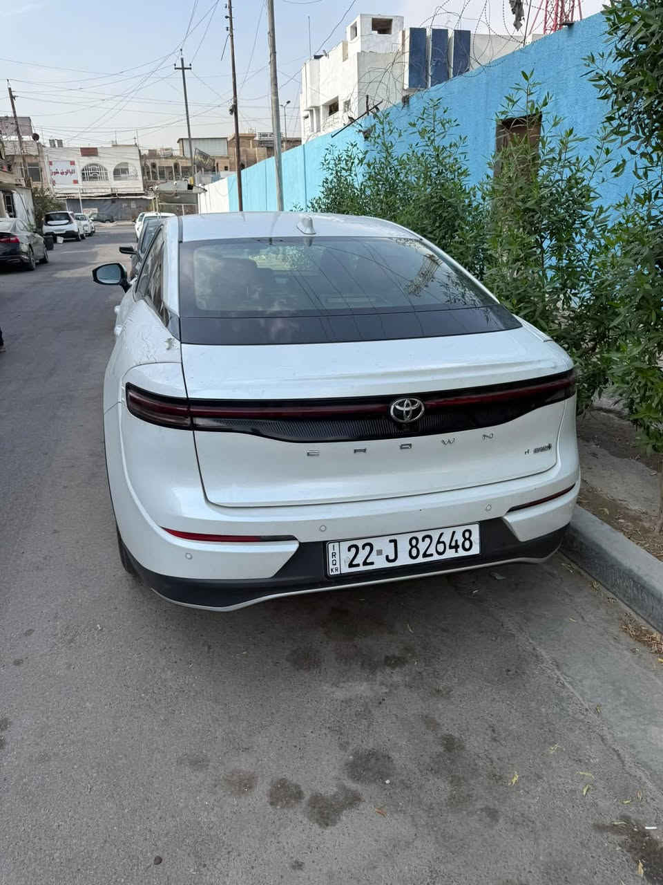 سلام عليكم للبيع او مراوس بتاهو حديث وانطي فرق
كراون ملكة ٢٣ خليجية كفالة عامة وكالة عبد اللطيف محرك ٢٥٠٠ تنفس طبيعي هايبرد ماشية ٦٣ كيلو سيارة جاهزة اخر حباية رقم اربيل باسمي تريد تحويل او وكالة اني حاضر 
مكاني بغداد الشعب سوك شلال ***********
