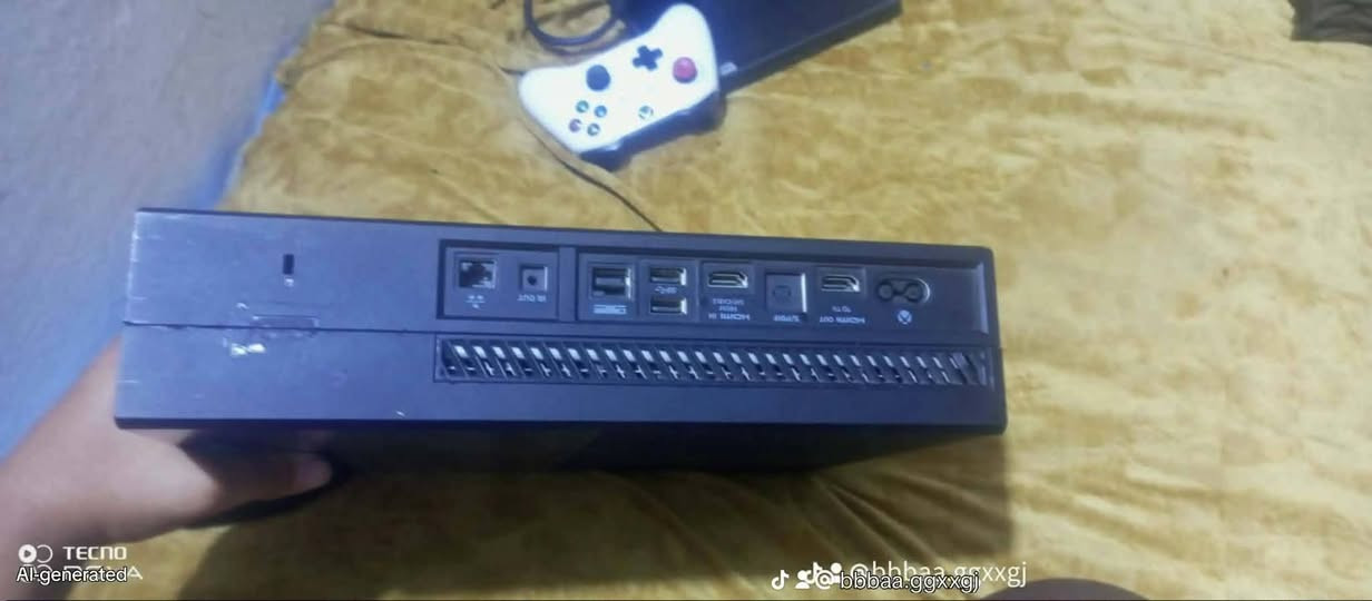 إكس بوكس ون فات نظيف ومكفول من الصيانة:
حالة الجهاز: مفتوح فقط الغلاف الخارجي للتنظيف، دون المساس بالحديد أو الهارد. لم يدخل أي صيانة مطلقاً.

​البيع: بسعر 125 ألف دينار شامل التوصيل لجميع المحافظات.

​المراوس: متوفر للبدل مع جهاز موبايل أو أجهزة أخرى.

​للتواصل والاستفسار (واتساب): ***********
