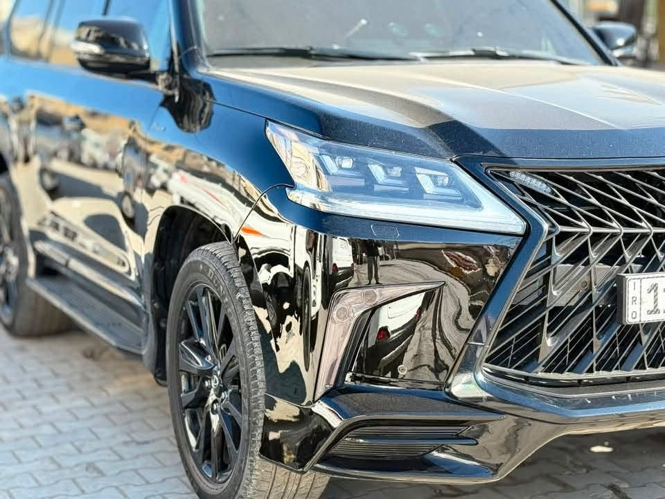 سلام عليكم لكزس 2016 بغداد رقم شبه مميز مكرر
***********

مغلفة ppf. 

بريم داخل قرميدي 

بريم معروفة مواصفاته السعر 55 وبيـه مجال فقط تواصل ع رقم 

مكاني بغداد جميلة
