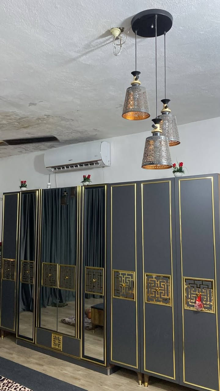 اسلام عليكم غرفه نوم تركيه البيع السعر 800 وبيها مجال 
رقم ***********
