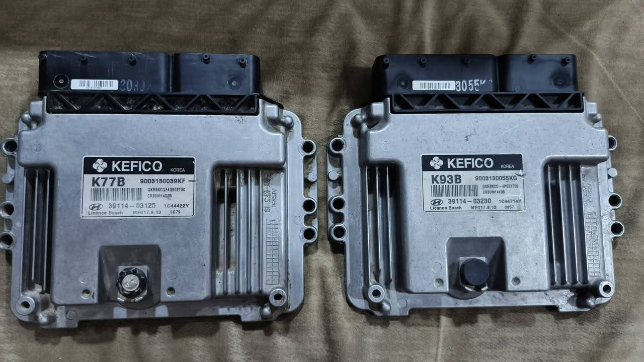 متوفر مجموعة عقول محركات ECU أصلية KEFICO، مناسبة لعدة موديلات هيونداي:
🔹 1. KEFICO H10

رقم القطعة: 39120-2B000

النظام: Bosch MG 7.9.8

السيارة: Hyundai Elantra HD / Avante HD

الموديل: 2006–2010 تقريباً

المحرك: 1.6L بنزين

الحالة: حسب الفحص والتجربة

🔹 2. KEFICO K77B

رقم القطعة: 39114-03125

النظام: Bosch MEG 17.9.13

السيارة: Hyundai Accent RB / New Accent

الموديل: 2011–2014 تقريباً

المحرك: 1.4L بنزين 

Security / Immobilizer
🔹 3. KEFICO K93B

رقم القطعة: 39114-03230

النظام: Bosch MEG 17.9.13

السيارة: Hyundai Accent RB / New Accent

الموديل: 2011–2015 تقريباً

المحرك: 1.4L / 1.6L حسب رقم السوفتوير والتجهيز

يحتاج مطابقة قبل التركيب.

🔹 4. ECU رقم 960A4

متوفر

Security / Immobilizer

للاستفسار واتساب.. ***********
