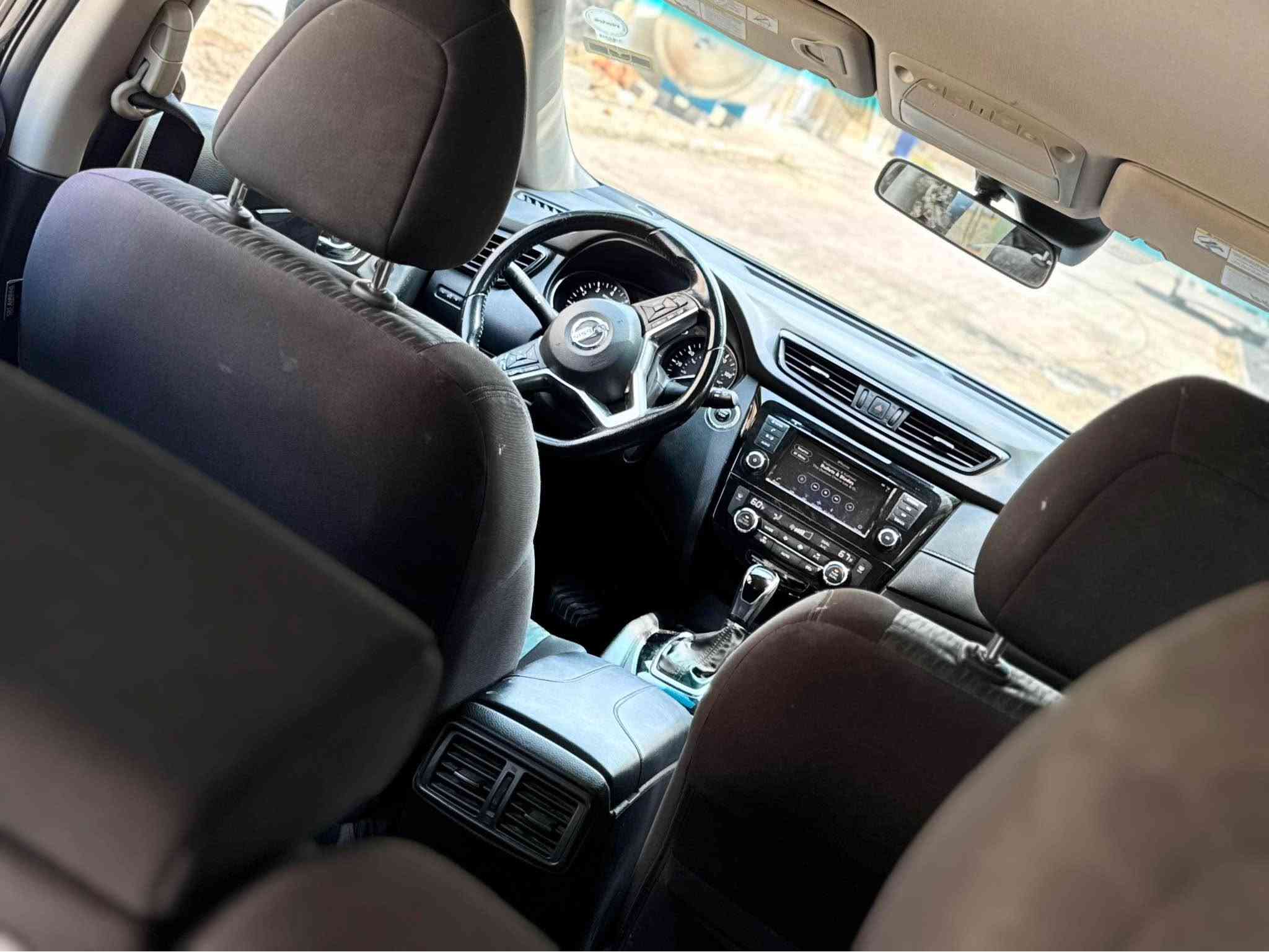 Nissan roge 2020
SV
ماشي ٦١ الف
سياره بدون ارباك بشرط
جاملغ و باب مصبوغ 
بجم كبس 
سعر ١٤٥$ و مجال

تةنها دوو بارجةى صبوغه بيشى كةبسه ارباك بةشةرت
شوين هةولير 
واتساب / *********** أربيل, العراق
