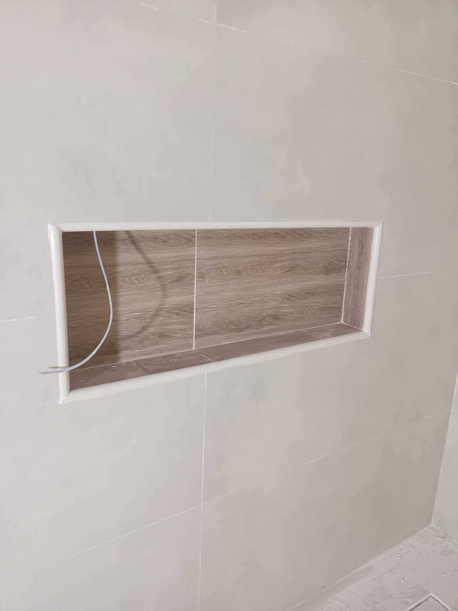 كادر سيراميك • بورسلان • بيجي