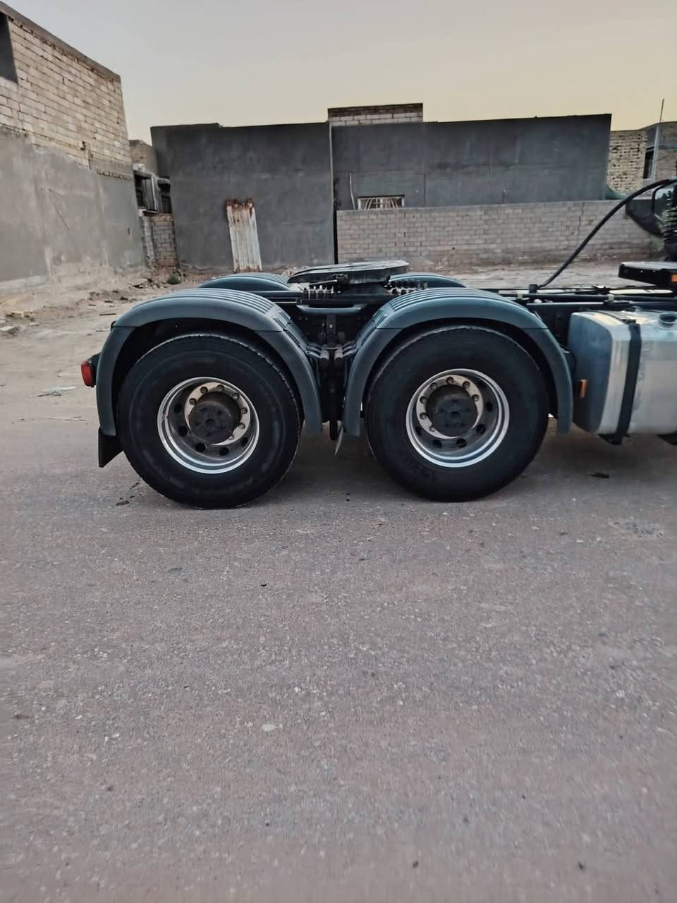 سكانيه للبيع موديل 2017 مكينه 8 520 كفاله عامه العنوان الدوانيه تخم تاير *********** أو *********** السعر 660
