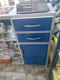 جامخانة • محل للبيع