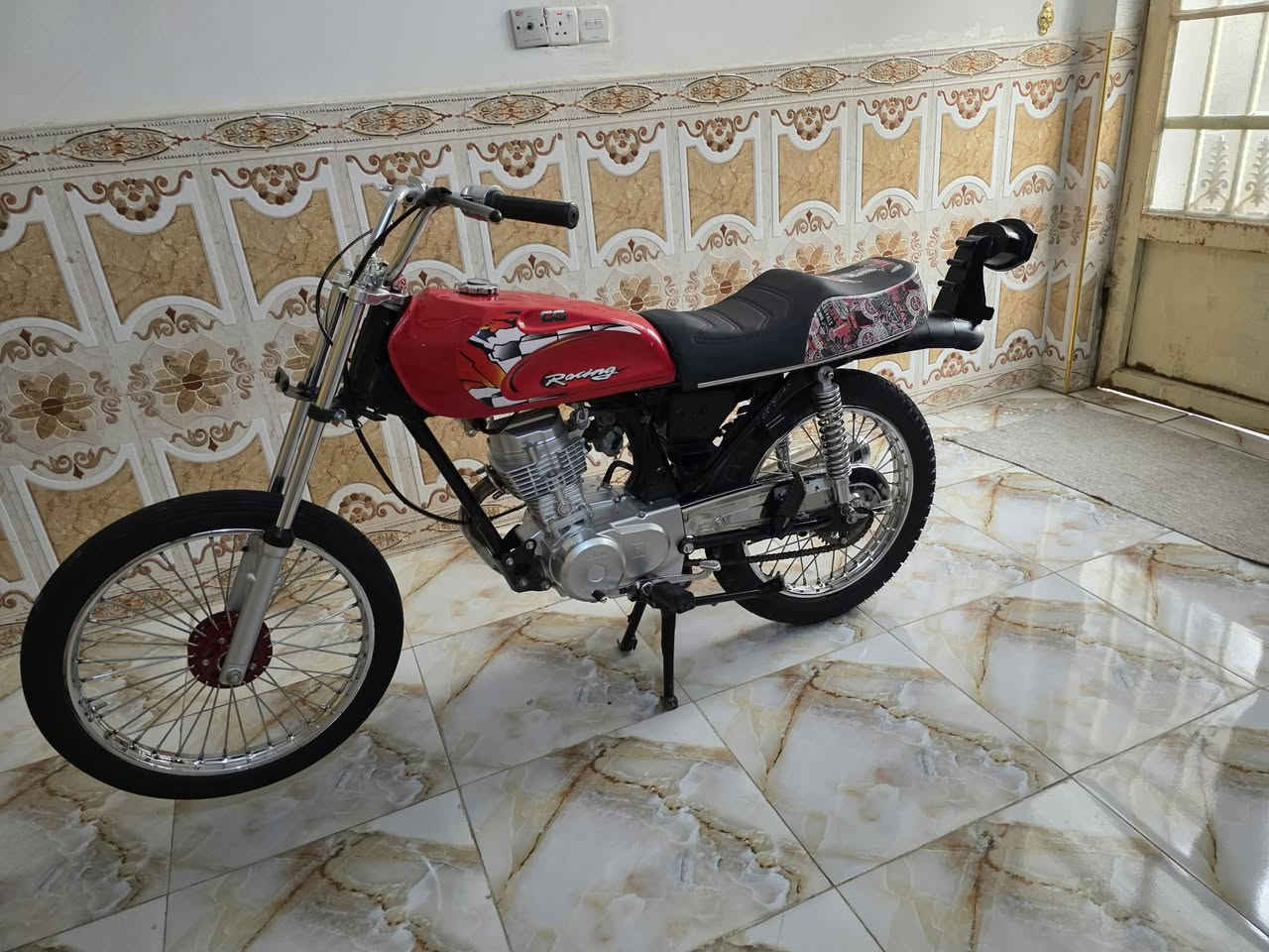 سكنس • ٢٦ • سبع اوراق
