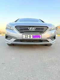 ‏سلام عليكم للبيع سوناتا 2017 مواصفات عادي سيارة بيها قطعتين ونص صبغ س...