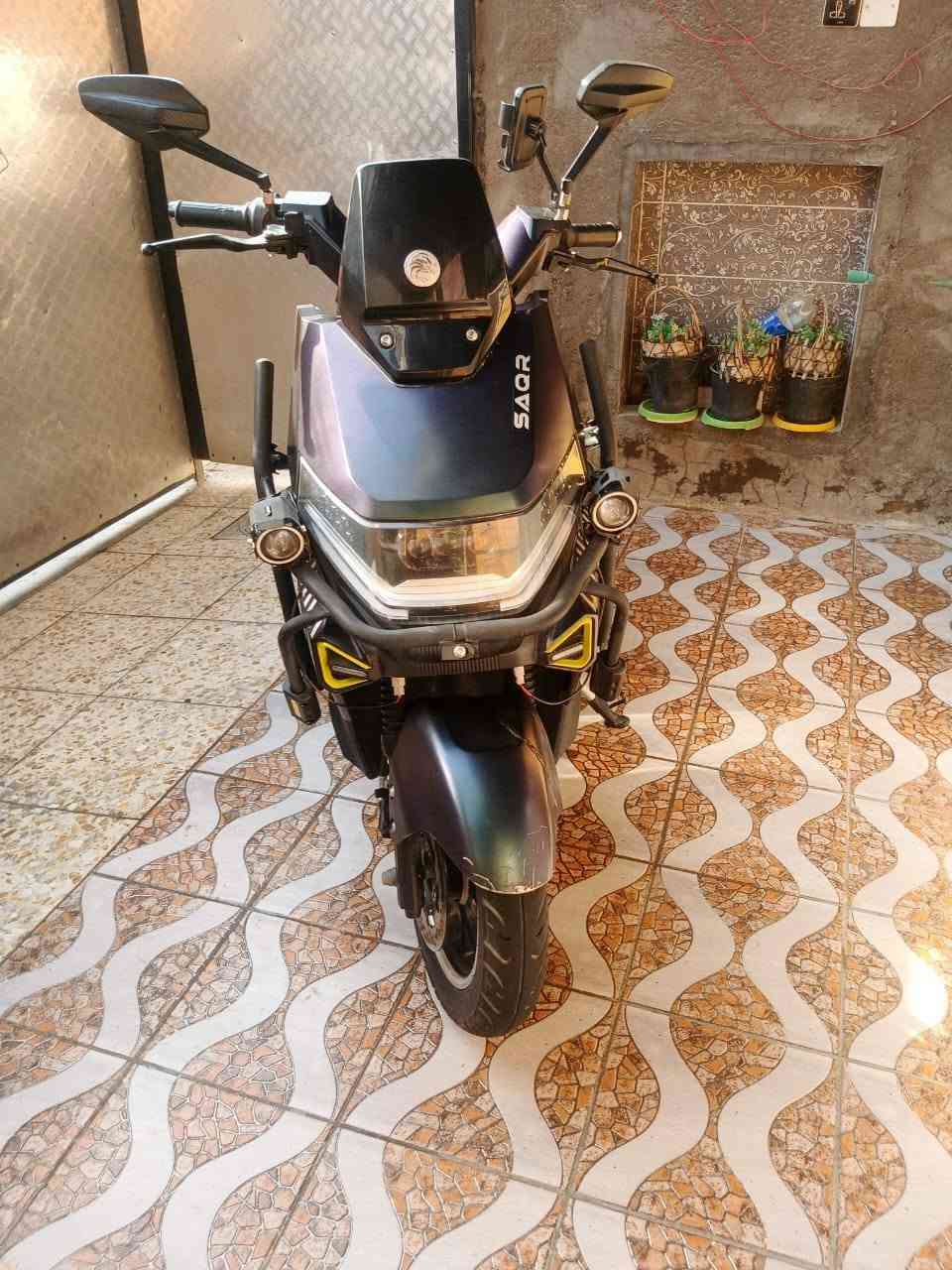 سلام عليكم دراجة نضيفه
6بطاريات اكبار 

هورن 

نضام Rبگ

نضام P

مثبت سرعه 

اشاره يمنى يسرى

دبل اشاره 

لايت عالي ناصي 

3 نمر 

تمشيك 60 كيلو شحنه الوحدة 

(السعر 675) وبيهه مجال للطيبين 

(ملاحظه) اقرى قبل الاستفسار 

العنوان/ البلديات/جامع سيد صلاح 

الرقم ***********
