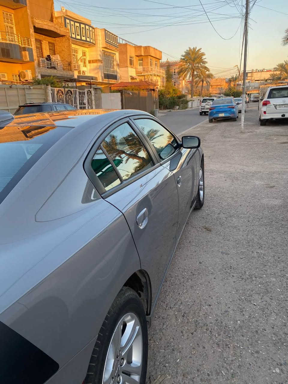 السلام عليكم
دوج جارجر SXT  (امريكي)
موديل: 2023 اصل اخر اصدار
لون :اسمنتي
المحرك : v6
الضرر: موضح بصور دعامية السيارة وتصلحت نفسها 
ممشى السيارة 45 الف 
تو ويل:
مواصفات sxt المعروفه بلاك ادشن
السعر 27.500
المكان:بغداد شارع فلسطين 
للاستفسار:***********

نص مكتوب في الصور:
- 6 من 13
- 1 من 13 HD
- 5 من 13 HD
- 3 من 13 HD