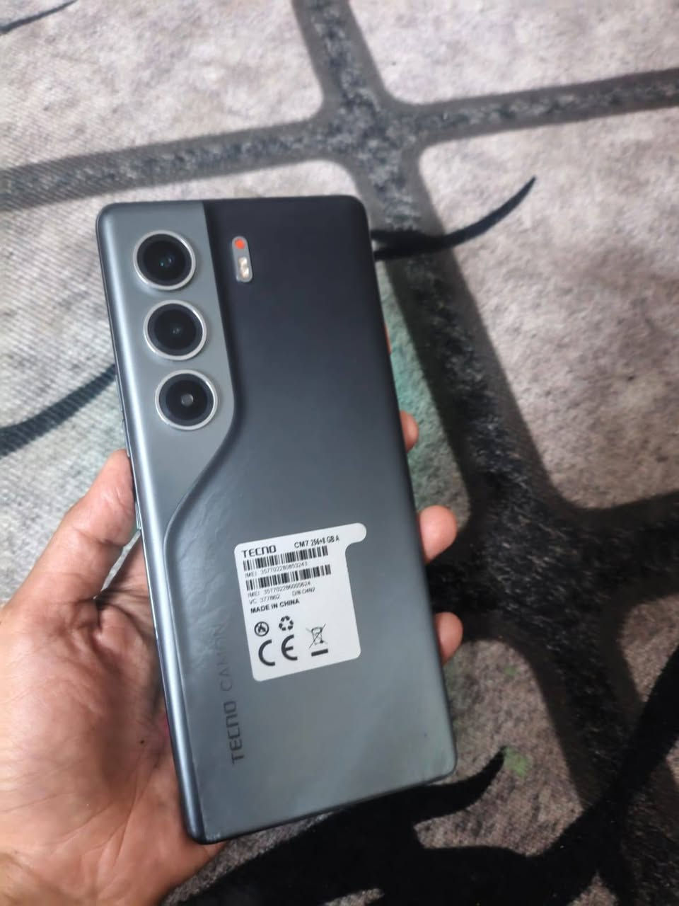 تكنو كامون 40 برو 5G • ٢٥٦ • رام ٨+٨