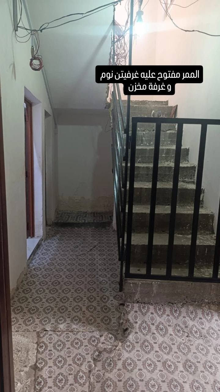 بيت طابو زراعي صرف للبيع المساحة 150متر الواجهة 15 و العرض 10

 سعر البيع 55 مليون و بدون اجور للمعلن 
 يتكون من غرفتين و مطبخ و غرفة خاصة بالصحيات باب داخلي و خارجي و مخزن و ديوانية خارجية و حوش 
السكف عكادة و السطح شتايكر 
العنوان البصرة / أبي الخصيب / حمدان /بلد نجدي
للتواصل ***********
