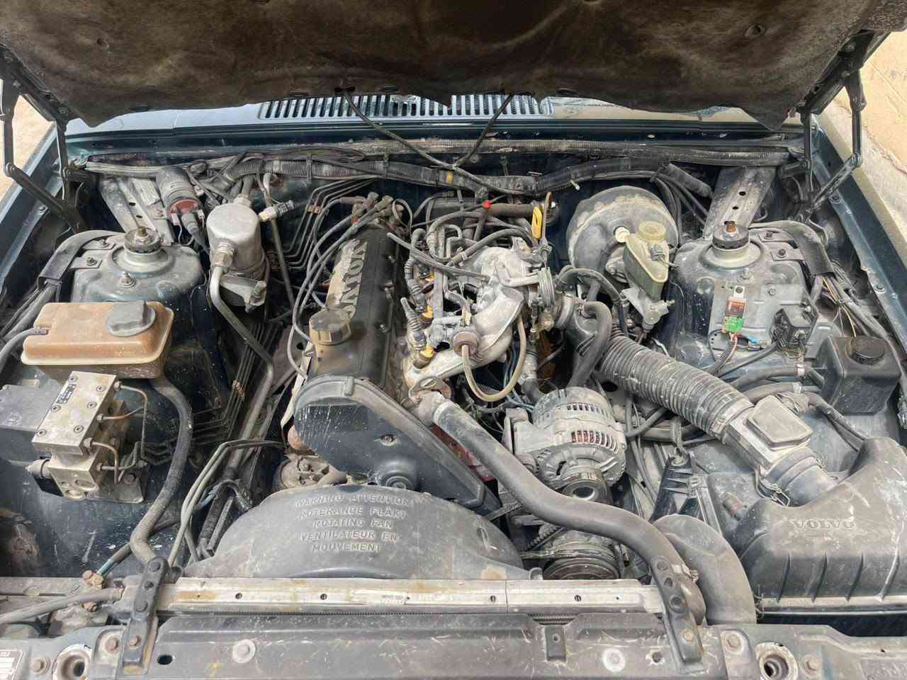 السلام عليكم فولفو ستيشن 940محرك بخاخ كير أوتوماتيك تبريد تدفئه رقم نينوى بسمي موديل ١1992مصبوغه عام جماليه غرفه جديدة لوك العنوان نجف السعر 72وبيه مجال 
***********
