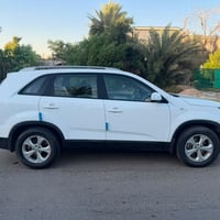 سورنتو ٢٠١٥ • نظافة ١٠٠% • رقم بغداد