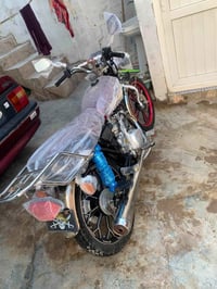 بدون مواصفات