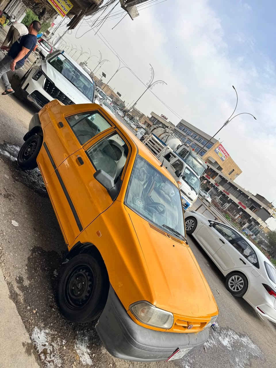 السلام عليكم سايبه موديل 18 شكل الجديد
رقم بغداد بسمي مصفره هيه وغرامات 
كير محرك حداديه كفاله سياره جاهزه من كلشي 
السعر 37 بيه مجال مكاني بابل حله 

‭***********‬

