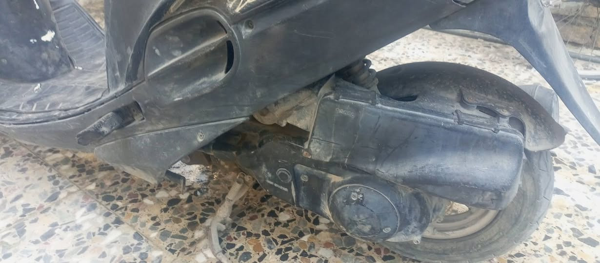 السلام عليكم دراجه للبيع خير من الله اسم الدراجه ساسوكي نكره تشتغل دراجه حلوه السعر 260 بيها مجال رقم الاتصال الاستفسار *********** المكان بغداد مدينه الصدر حي طارق
