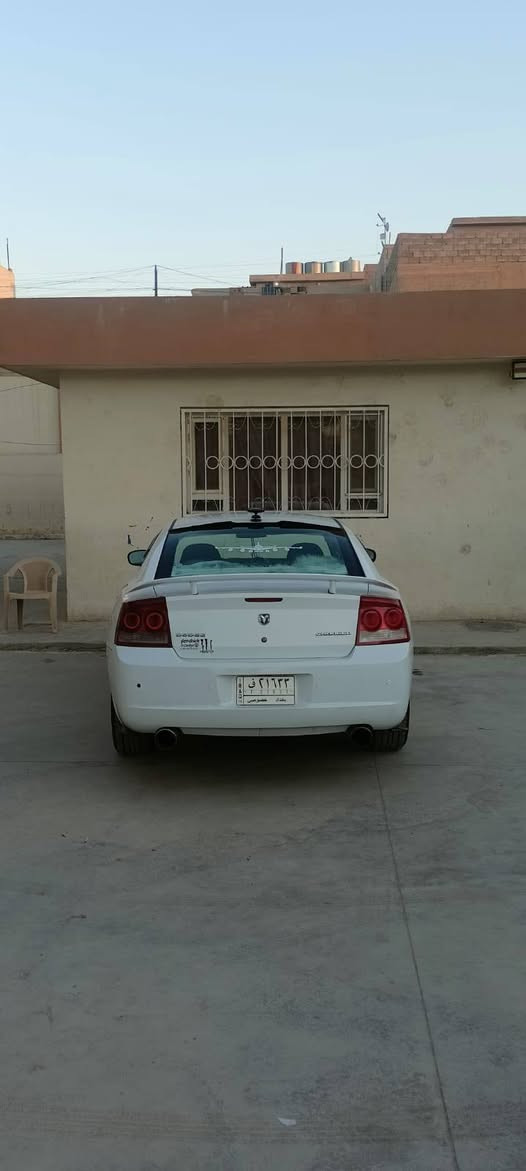 جرجر 2010لبيع سعر  110بيها مجال فول مواصفات كامره شاشه محرك وكير مكفول  حجم محرك 3500دوشمه جديده فيها سونار  ضرر خفيف جاملق ايمن شبرين صبغ فتحه تبريد رقم الهاتف ***********رقم بغداد مكان موصل سومر سعر على واتس اب
