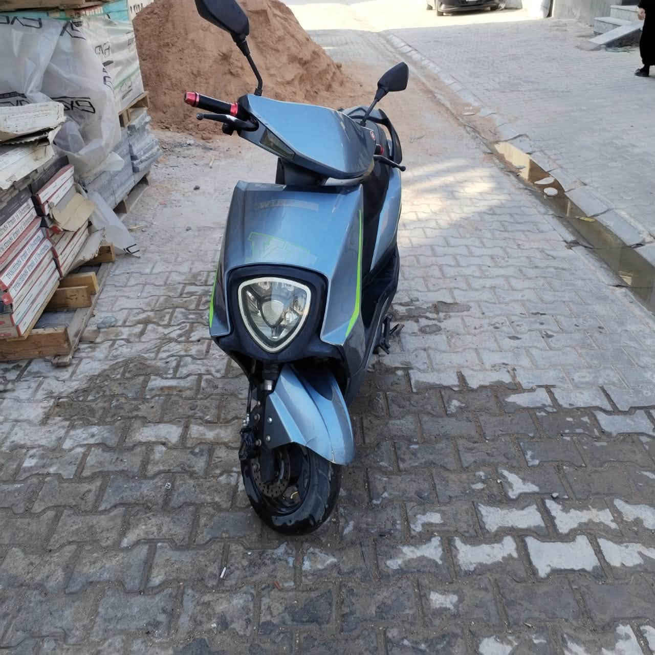 دراجة كهربائية • ساحة عدن