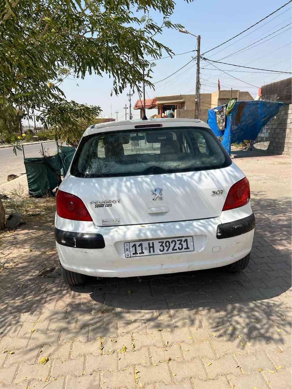 بيجو 307 موديل 2006 
باسمي السيارة سنويه ل2029
رقم بغداد مشروع وطني 
كير ومحرك بشرط 
تبريد ثلج 
بيه كوبون بنزين 
السعر 43 وبیه مجال بسيط
عنوان كركوك 
للاستفسار اتصال ع رقم 
*********** كركوك, العراق
