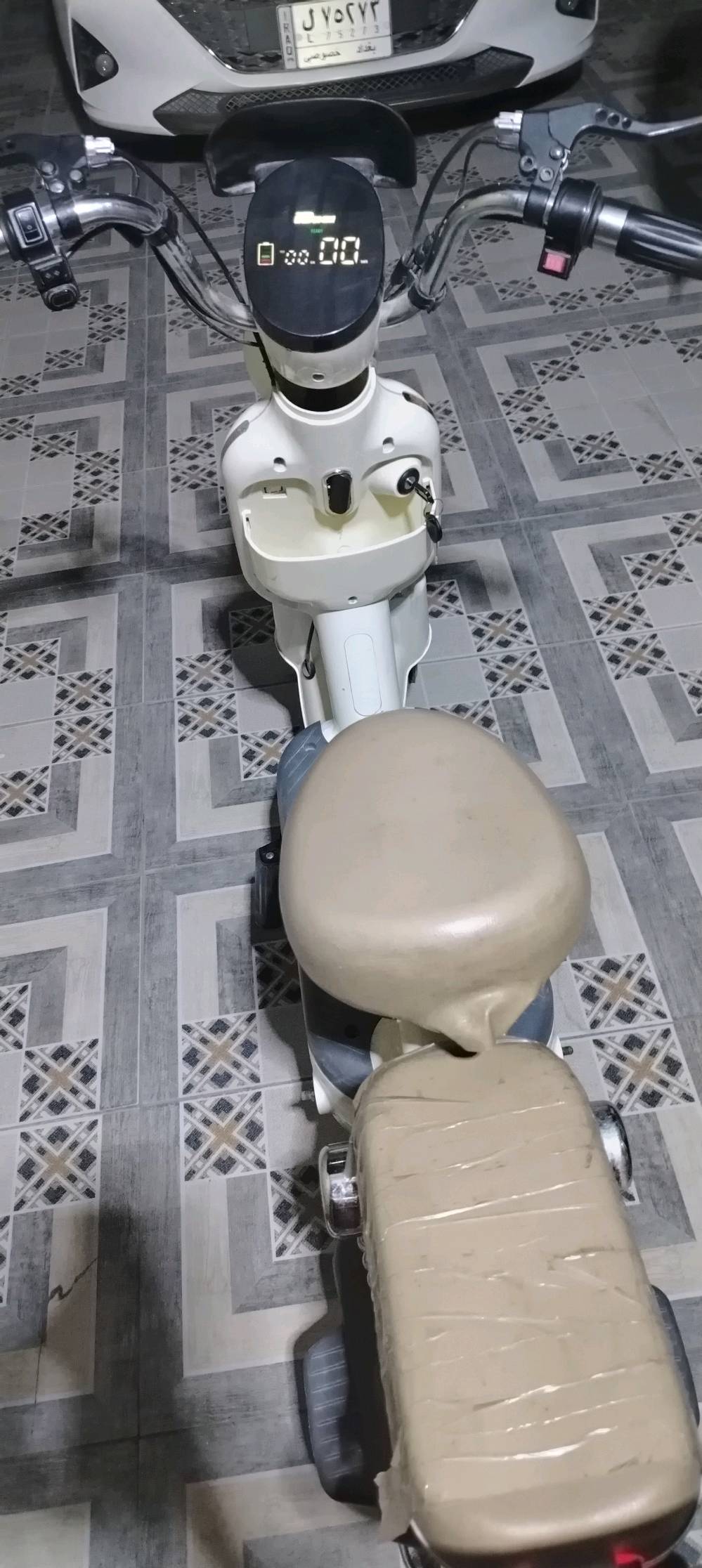 شباب دراجه شحن حجم 14 للبيع
سعر ميه وخمسه وتلاثين  قفل اشاير وهرن عطلهه رقم ***********