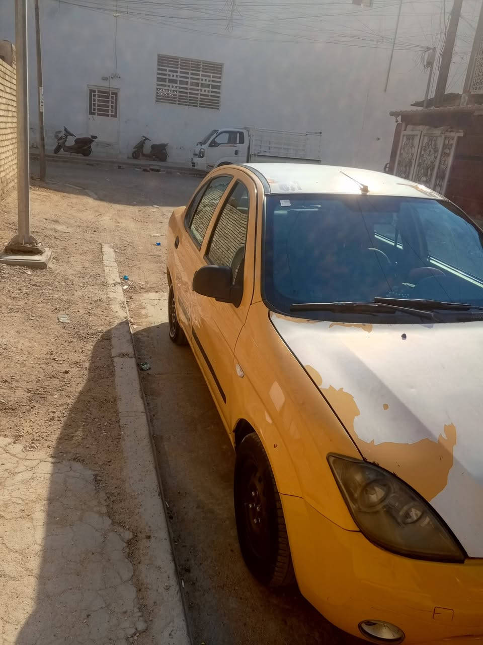 سلام عليكم طيبه 2015 للبيع فقط 
مكينه بيهه يطغات لا تنقيص ولا تبخير 
تبريد شغال كير مكفول  مكفوله من الصبغ والضربه 
سنويه جديده بأسمي شرط التحويل   كهربائيات شغاله 
السعر 28وبيها مجال قليل 
مكان السياره بغداد الشعب 
للاستفسار *********** متواجد واتساب
