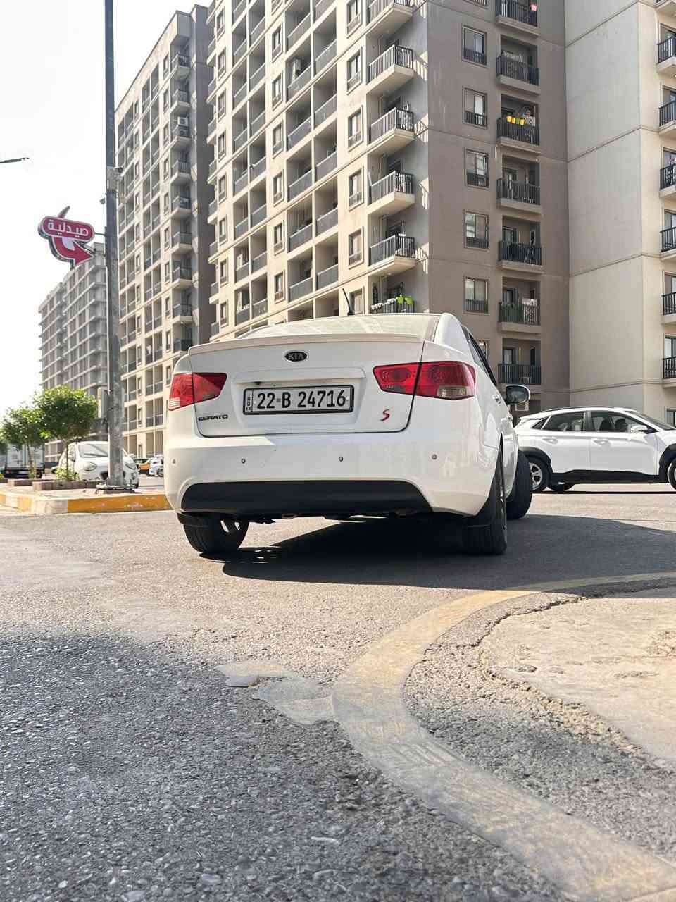 90$ وبيهه مجال مال بيع
رقم صاحب السياره 
(***********) 
الداخل كله سليم مابي اي ضرر
السياره مال جناي مابيهه برغي نقص

1/ تشغيل بصمه + تشغيل عن بعد وترحيب( عمل)
2/ مري شفط ومري شفط
3/كامره خلفيه
4 كامره اماميه
5/شاشه تاب
6/ داخل لونين بلادي
7/ كشنات مدوشمه 
8/ ارضيه مدوشمه جلد
9/ تحكم ستيرن جهتين
10/ حساس تايرات ( عمل)
11/ مكينه 1600 دوش
12/بعد بيهه شغلات مذكوره بلمنشور

السياره رقمهه اربيل. الدولي بأسمي تريد تحويل او وكاله.

نص مكتوب في الصور:
- حساس خلفي
- بصمة تشغيل وترحيب وتشغيل عن بعد
- تشغيل بصمه (عمل)
- شاشة. كامره خلفيه وكامره اماميه