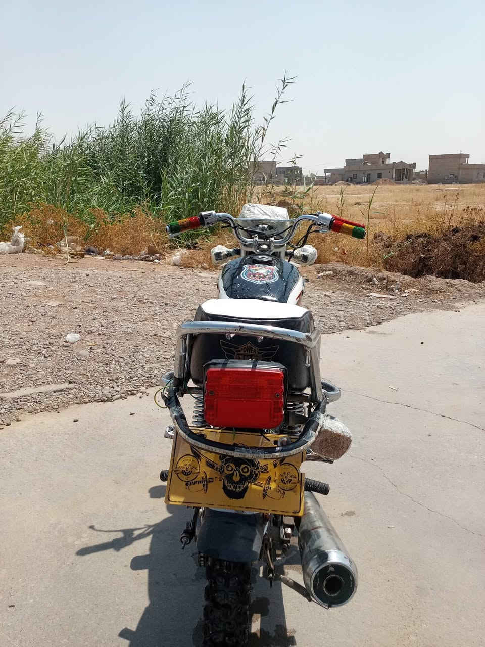 تايكر 20نشاطه فول محرك دمعه كهرباياته كلها شغاله تواير جدد وياله عدله صالنصه صراخ
*********** السعر خاص اتصل ودلل
