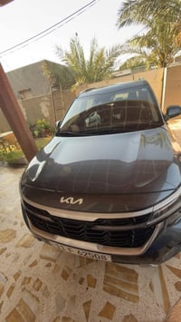 كيا سلتوز موديل ٢٥ماشيه ٢٢ فقط رقم بغداد بسمي سياره عل وضع الشركه كير ...