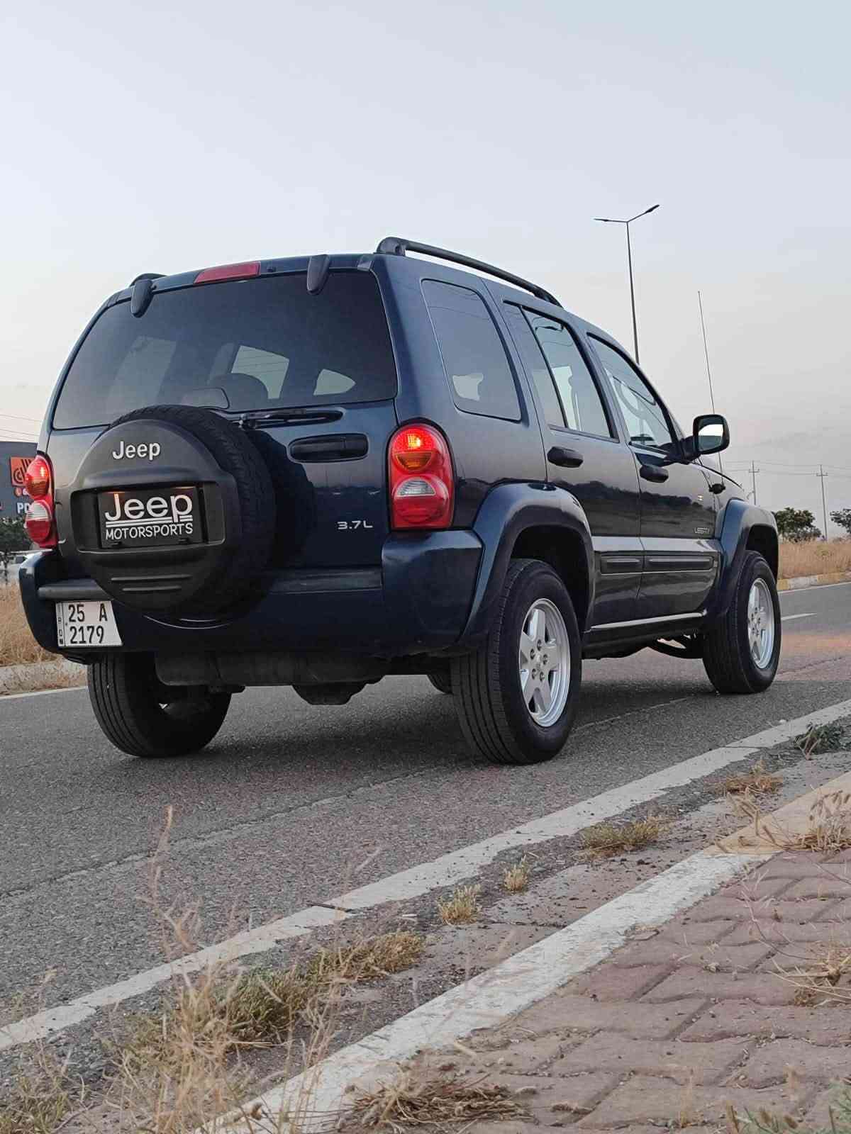 جيب ليبرتي موديل 2004 🚘🚘
سياره نضيفه كلش ✅✅

رقم كركوك سنويه جديد شرط التحويل ✅✅

كير محرك بشرط محرك  v6 سعة 3.7L ✅✅

تبريد ثلج ✅✅

مكان السياره كركوك ✅✅

السعر73وبي مجال ✅✅

للاستفسار والتعامل بل خاص او تصال على رقم 

***********
