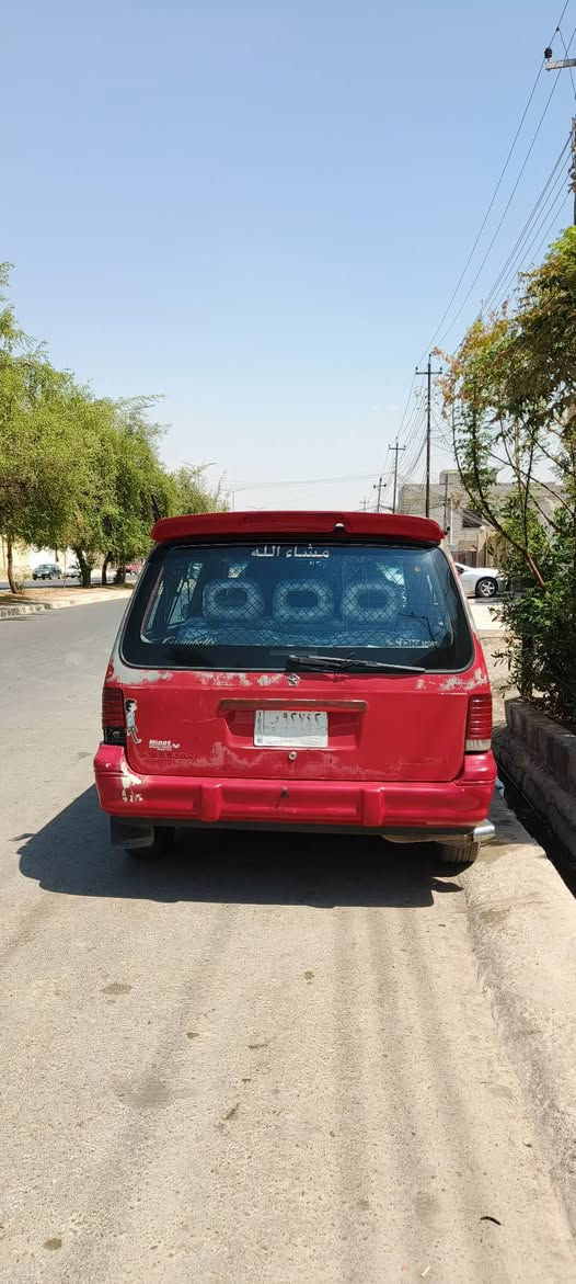السلام عليكم
كلايزر شاصي قصير موديل 94

محرك كابريته 4سلندر بلادي 
بي رخاوة

طخم تاير +بطارية جديد
غرفتها نظيفة 
مصبوغة حزام جمالية
  مكاني موصل

السعر39 وبيها مجال 

***********

***********
