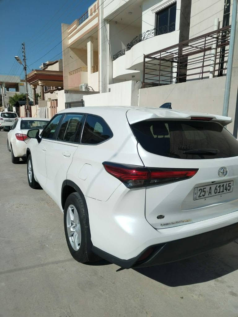 هايلندر موديل ٢٠٢٤
بانزين  le
ماشية ٢٢ الف ميل
مبدل بيها باب الصندوق وبونيد حادث خلفي مو امامي للاستفسار تواصل خاص اوعلى الرقم 
اتصال او وتساب *********** الرمادي, الأنبار
