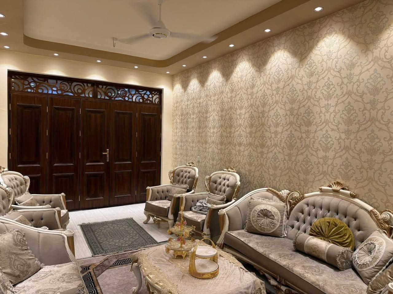🏛️دار لـــلـــبـــيــع 🏛️
📍بناء حديث 

الموقع :                   بستان الحلو📍موقع مميزه
                                                                                               
نـوع الـعـقار:                طابو زراعي 

الـمـسـاحـة:              200متر

الـواجـهـه10م

#الـطـابــق #الارضـي 

 غرفة نوم سويت     مطبخ         صالة       هول

مجمع صحيات              

#الـــطـابـق #الـــثـانـي 

3غرف نــوم سويت -هول_مجمع صحيات
  
✨——————————-   ✨                

السعر عالخاص  ⭕️
📍_____#لــــــــــــلاستفسار -***********📞***********

#عقارات_الامير_في_بابل_شارع/_60مدخل حي الحسين مقابل مدينة حمورابي السياحية 

✅👈👈🇮🇶♻️
نستقبل عروضكم التجارية والسكنية كافة :
نستقبل عروضكم التجارية والسكنية كافة :@
