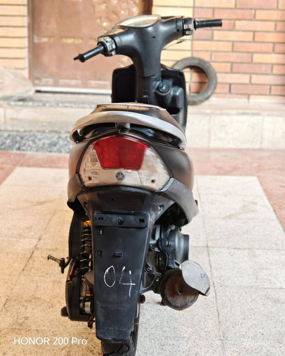 دراجه ماكس عدله للبيع
السعر 800وبيها مجال 
الدراجه محركها نظيف ومكفول مامفتوح 
اضافه الئ كهربائيات شغاله كلهن وتشتغل سلف
عليها تعديل بسيط دبل خلفي مختم wf
وغراضها الاصليه موجوده ( دبل خلفي و كابريته) 
***********

