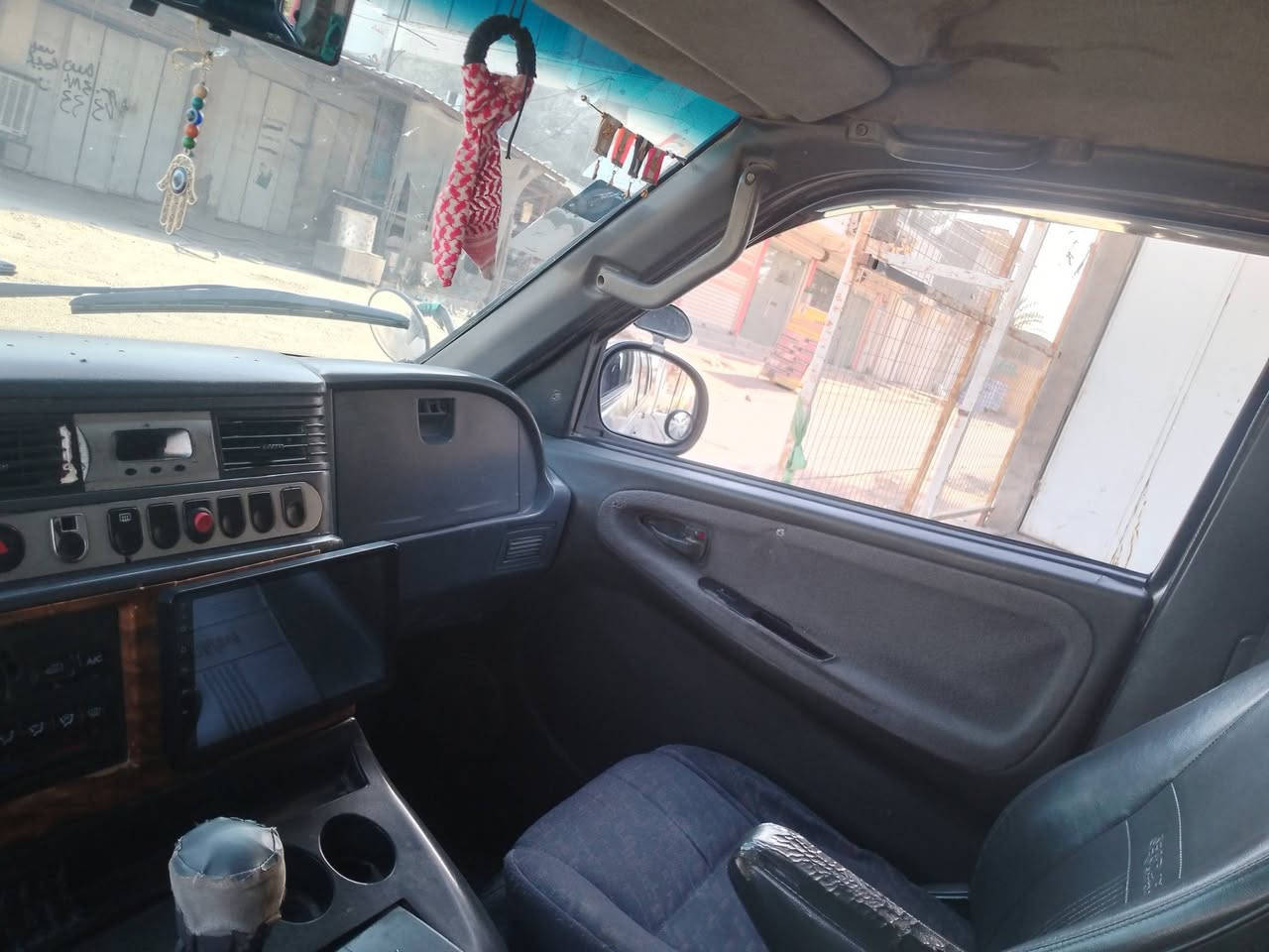 ستانه للبيع
موديل. 95

سنويه ال 29 

مكينه جديده 

سياره جاهزه 

***********

مكانه حله طفيل
