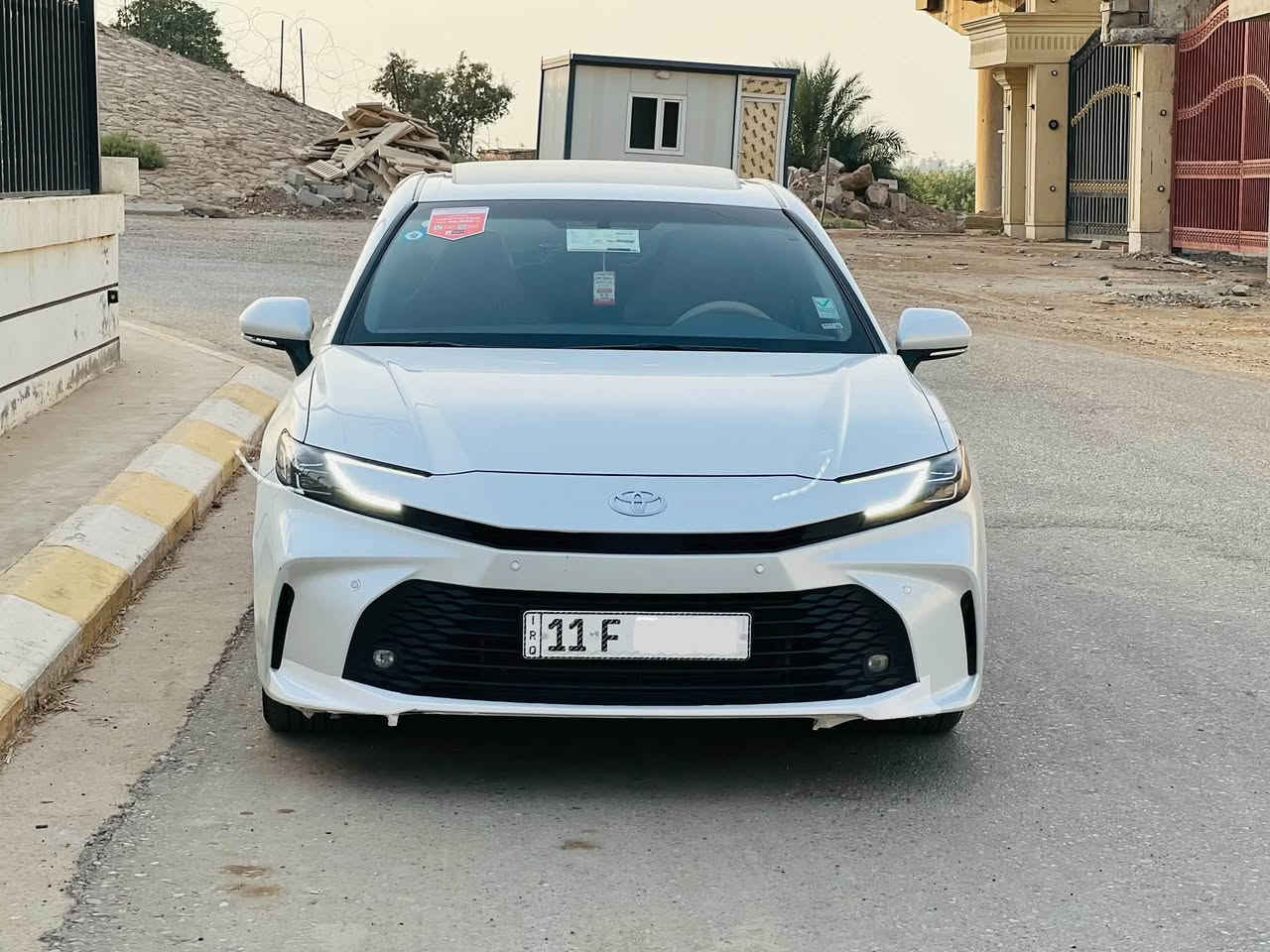 كامري LE • ٢٠٢٥ • ٥٠٠٠٠ كم
