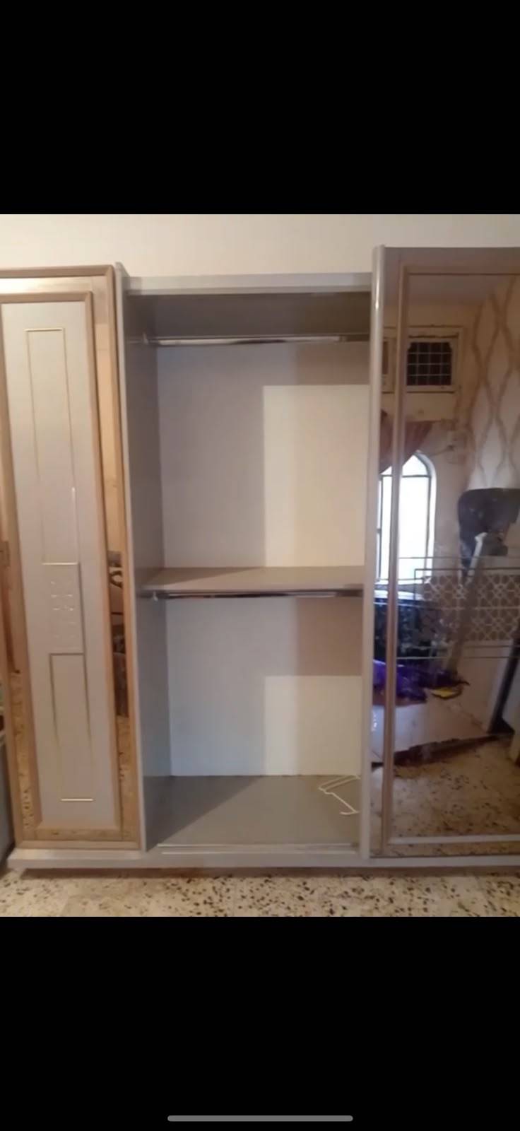غرفة تركية • نظيف ٩٠٪ • ٧-٨ قطع