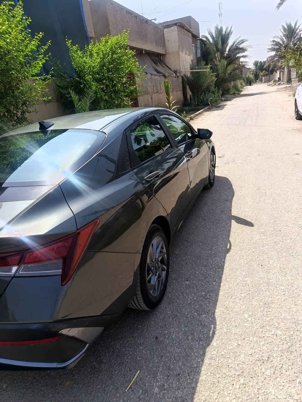 السلام عليكم
من بعد اذن الدمن هونداي النتره ٢٠٢٤ وارد امريكي
حادثهه موظح بلمنشور والسونار هم بلمنشور
فول مواصفات عده الفتحه
شاشه متصل لد داخلي ٧ ألوان كامره دواره بصمه تشغيل عن بعد اطفاه عن بعد ماشيه ٩٠ الف ميل رادارات 360 درجه توقف ذاتي مانع تصادم مكينه 2000 دوش السياره عده السونار مكفوله من كولشي
السعر 143 وبيهه شرط التحويل
***********
