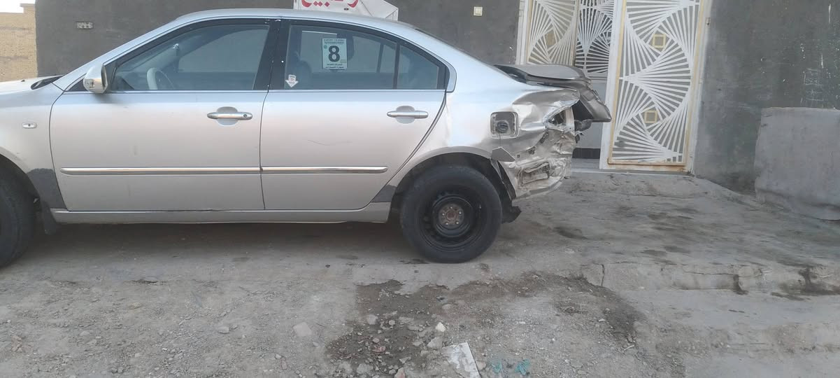 كيا اوبتيما  موديل ٢٠٠٨ سابقا مكفوله بس جراد وشخوط بسيطه وارد كوري صار بيها هذا الحادث ابيعها على وضعيتها سعرها ٦٧ مكانها ناصريه الإسكان الصناعي وهذا رقمي ***********
