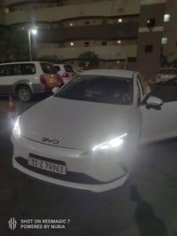سيل 5 ماشية 47 الف بسعر 18300 وبيها مجال  موبايل 07705548455