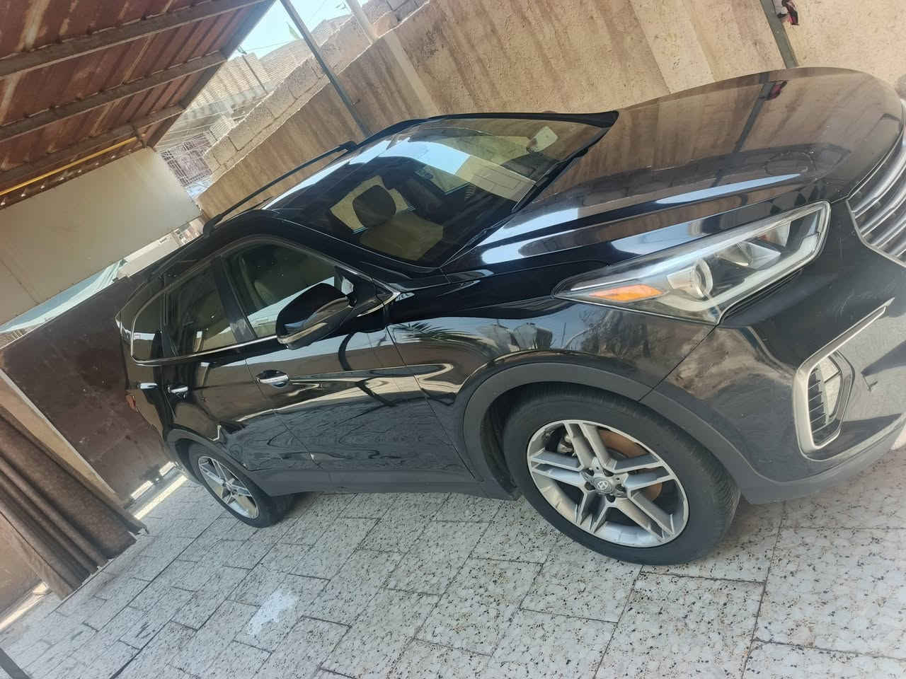 سنتافيه ١٧ فول واحد علا واحد ماشيه ٨٠ ألف حادث فقط جنطه شعندك امراوس العنوان بغداد ***********
