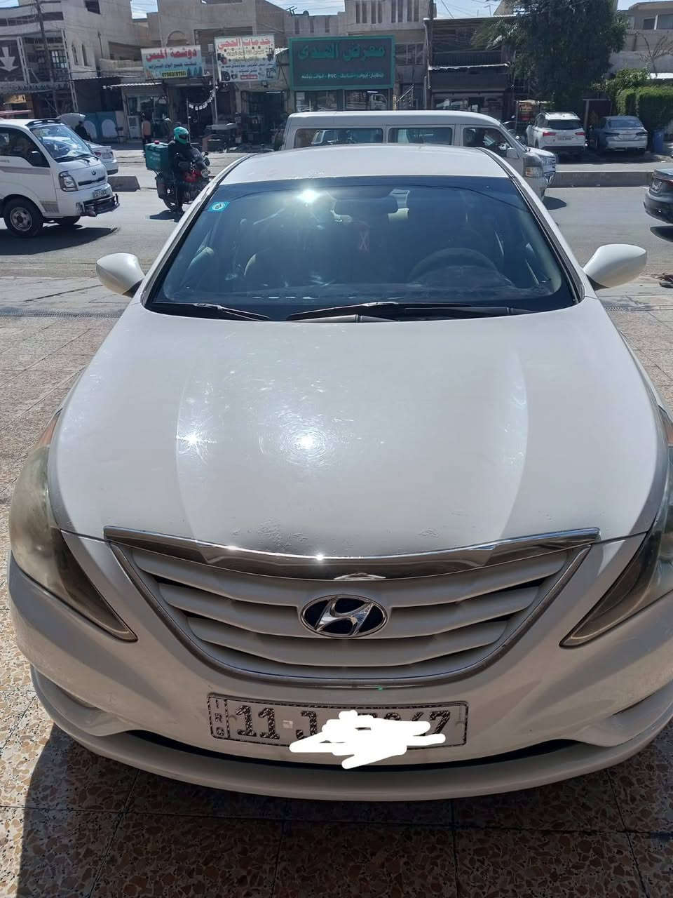 سوناتا للبيع وارد امريكي موديل ١٢  رقم بغداد كير محرك خير من الله سيارة نضيفة باسمي تحويل مباشر بيه بابين صبغ تبديل جاملغ فقط سيارة مكفوله من جميع نواحي سعر ٩٥ بيه مجال عنوان بغداد بياع ***********
