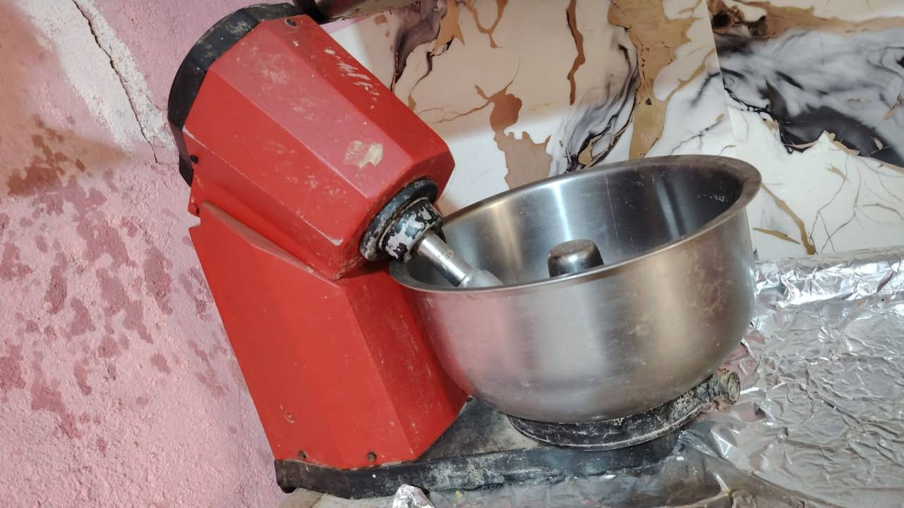 معجانة🩸 جديده استخدام قليل
وتاخذ اكثر من خمس كيلوات

 واتساب فقط ***********

