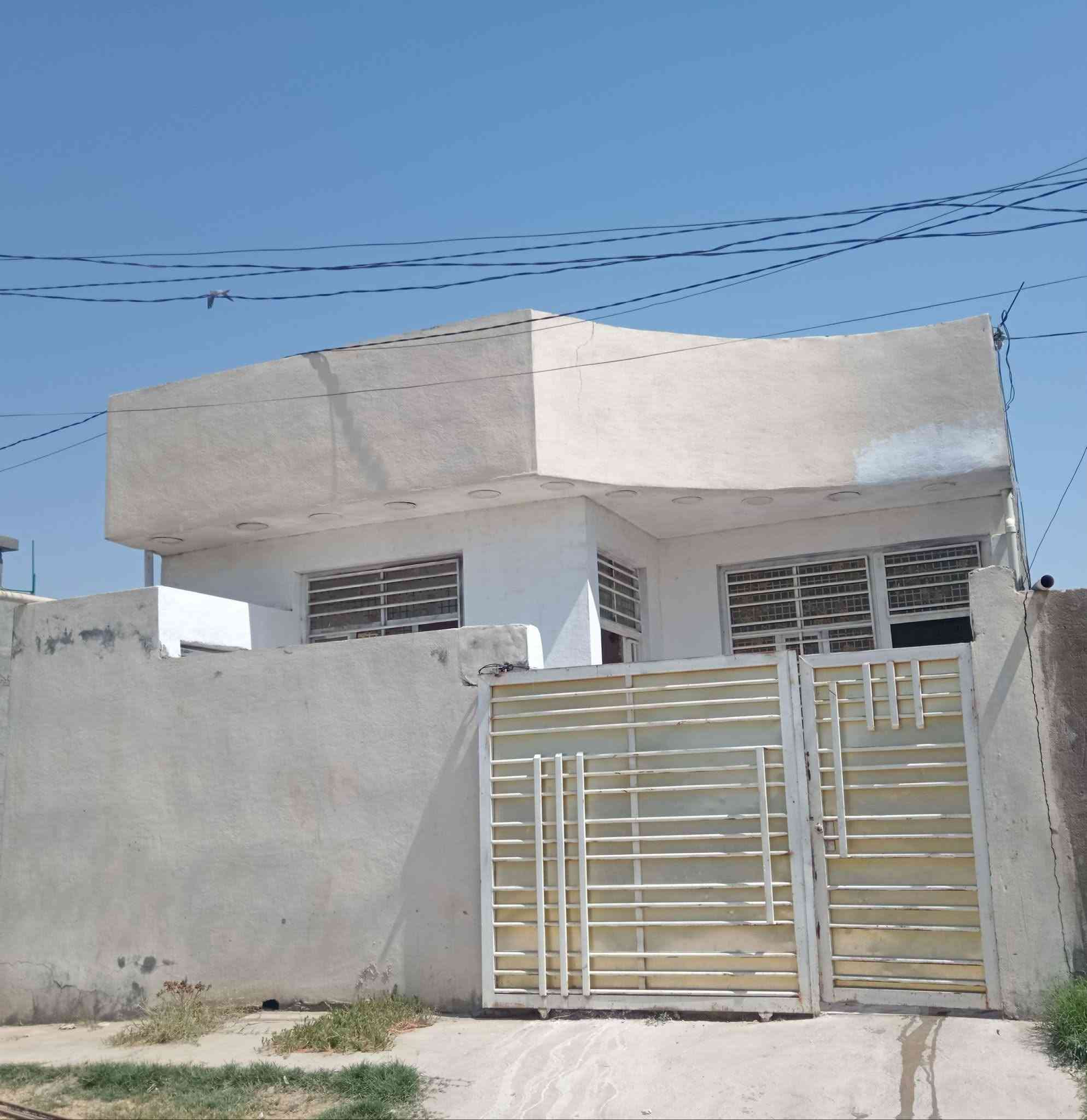 دار للبيع صاله استقبال مطبخ غرفة نوم حمام وصحيات جبلة حي الشرطة مقابيل حي المهندسين للاستفسار‏‪***********‬‏
