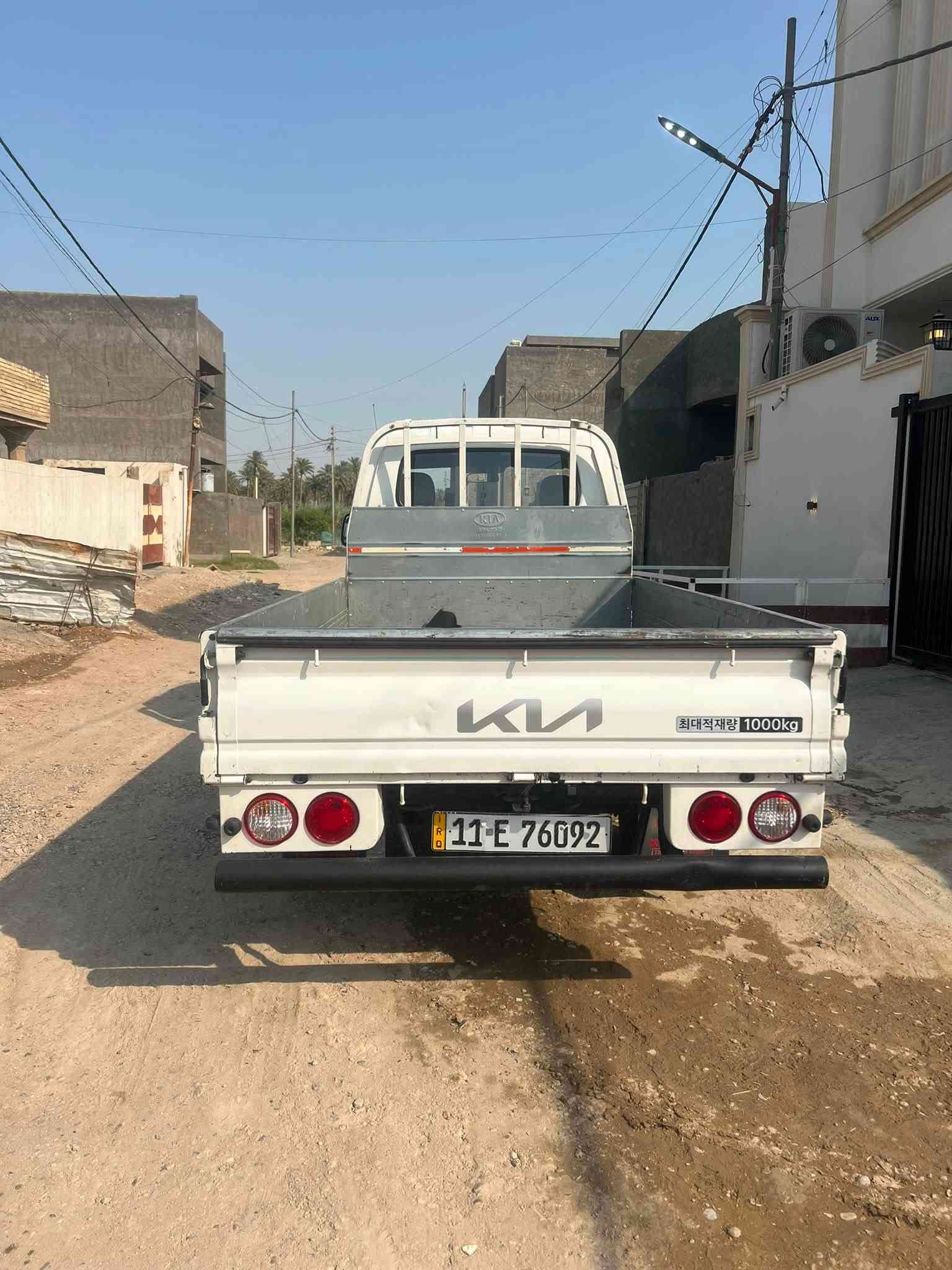 سلام عليكم كيه٢٧٠٠موديل22نضيفه رقم بغداد بسمي بيه بارد بصيط  عنوان بغدادابوغريب سعر 133وبيه مجال ***********
***********
