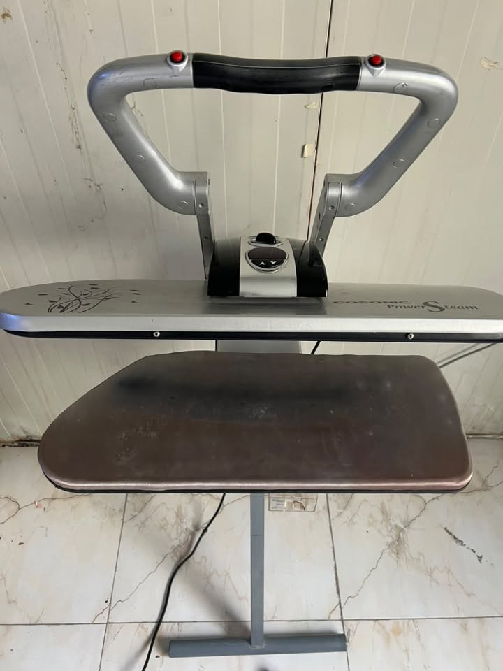 مكوى لوندري • جوسونك • الشعب