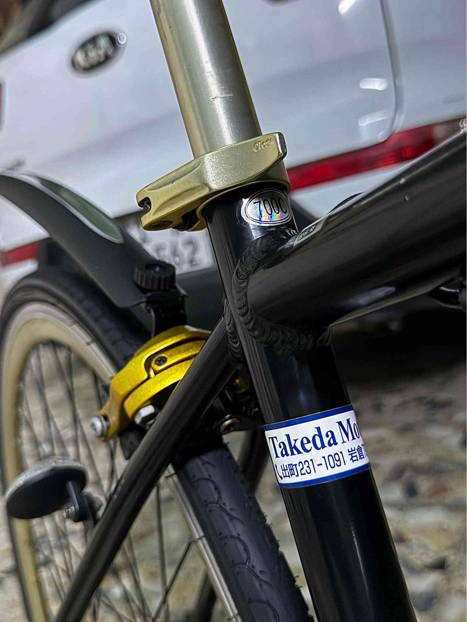 📌اليوم القطعه تحفه ولون مميز ووزن ريشه🔥🔥

🟡بايسكل c700 🚵🏽‍♀️ الحجم 28 فريمM المنيوم🔥وزنه ريشه

🟡لون مميز أسود⚫️وذهبي⚜️ومختم وقطعه كوله بلاد✅

 🟡نظام البايك Tourney shimano الغني عن التعريف 🈲🈷️

🟡وياله ذهبي مختمه وكذالك بريكات نوع Promax ذهبي أصلي✅

🟡بايدرات كفوف أصلي يتطبك🚵مكينه Shimano  تحتوي على 7 سرعات جداً سلس وسريع بلمشي خاص للتجوال المدن🈷️

🟡نظام فتح قفل كمبليون جداً سهل اثناء الصيانه🔥

🟡القطعه كامله من الويل للويل وتراي كرخ ورصافه🚴🏻‍♂️🌇

وبسعر جداً جداً مناسب ( السعر ١٦٥  ألف قفل💥💥) 

📍📍مكاني بغداد الأورفلي ☎️رقمي *********** بغداد, العراق
