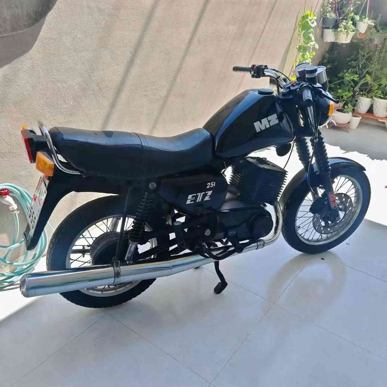 MZ ETZ 251 • موديل ٢٠٠١ • كركوك