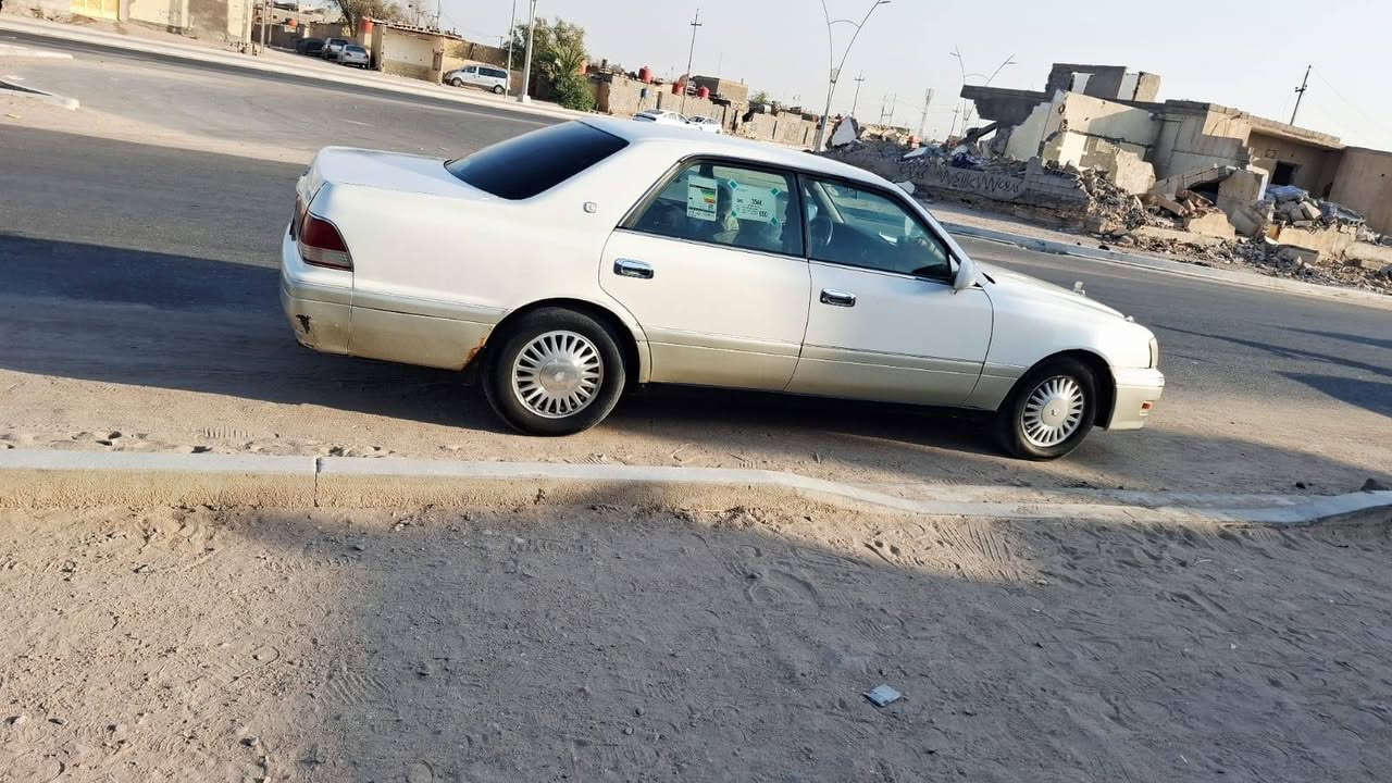 كراون • محرك 3000 • رقم بصرة