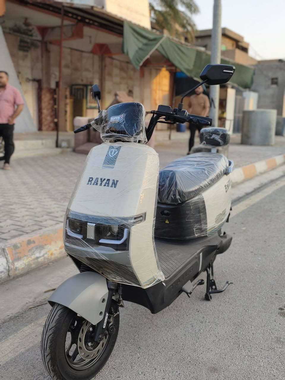 دراجه شحن
RAYAN C2 2025
الراجه جديده
6 بطاريات كبار كرافين شرط 
شاشه ديجيتال
لايتات عالي ناصي لد
نظام رماش 
اشاير لد 
دبل اشاره 
نظام بارك P
3 نمر 
بريكات دسك هايدروليك امامي وخلفي 
دراجه جديده ما بي اي نقص 
السعر 950 وبي مجال 
المكان ديالى جلولاء 
استفسار ***********

