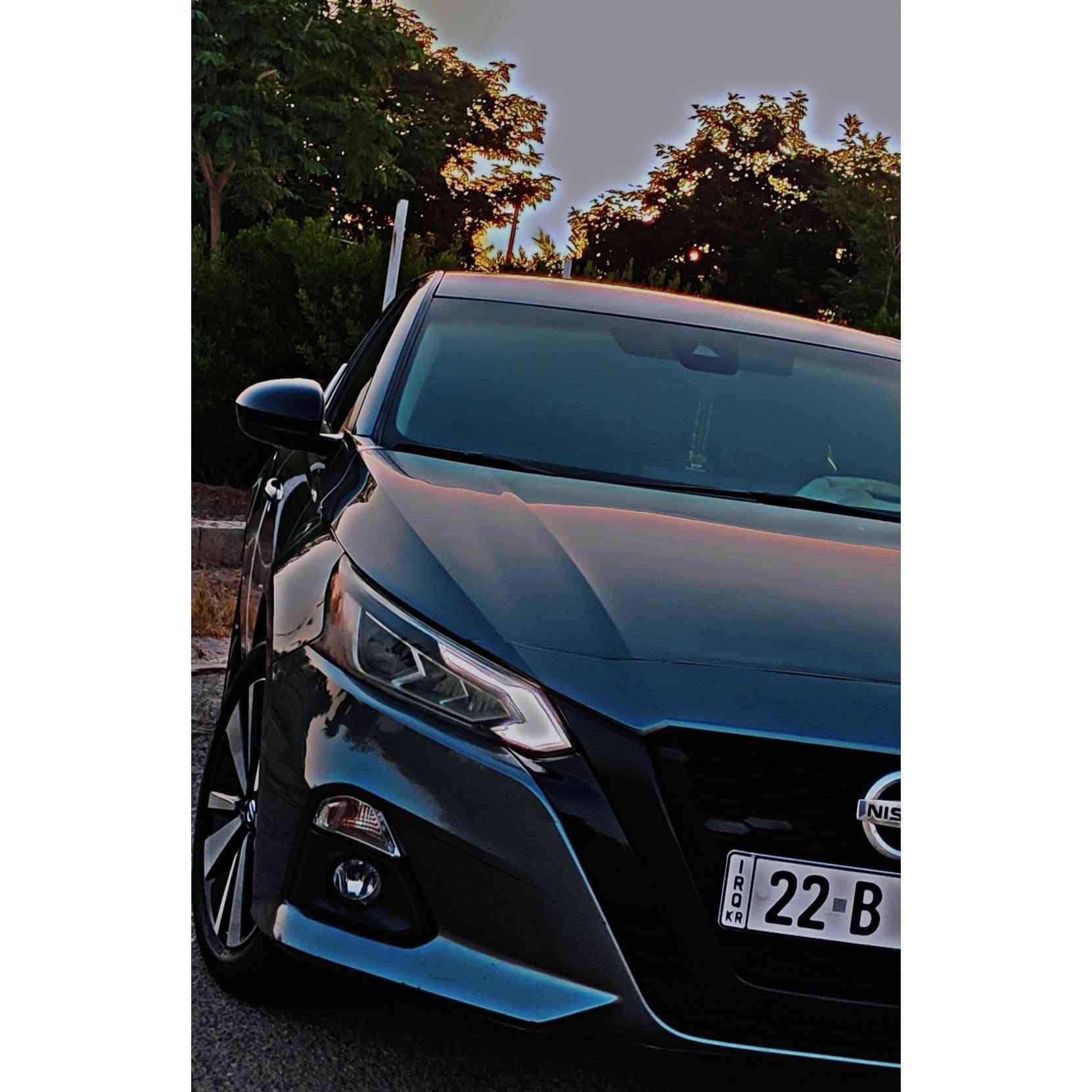 سلام عليكم ورحمه الله وبركاته ❤ 
من رخصه صاحب كروب🌹
🚘 للبيع نيسان ألتيما SR 2020 وارد أمريكي 🇺🇸
🔹 موديل: 2020
🔹 الفئة: SR رياضية
🔹 المحرك: 2.5 لتر
🔹 القير: CVT أوتوماتيك
🔹 اللون: نفطي مرغوب
🔹 جنوط SR رياضية
🔹سيار دفع امامي  مو AWD
🔹سيارة ماشية 102.000 km 
🔹ضررها جاملغ و بدونيد ❤
🔹 السيارة حسب الظاهر بالصورة نظيفة ومرتبة
🔹شراي يتصل وتشلع عيوني❤
🔹 سعر سياره 140 وبي مجال ❤
📍 الموقع: ديالى – خانقين
📞 للتواصل: ***********
***********
